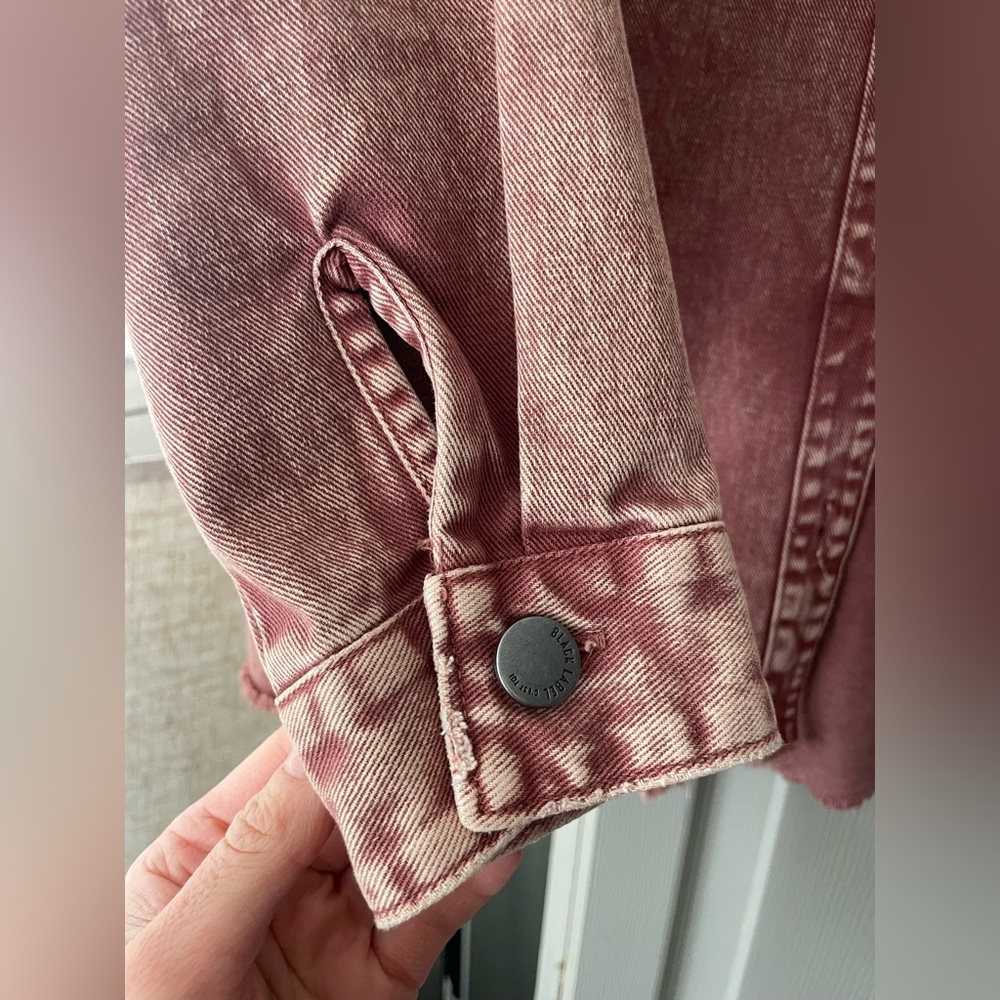 Acid wash denim jacket - Picture 10 of 16